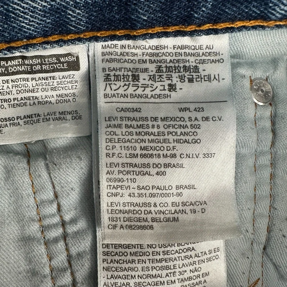 Levis levis 505